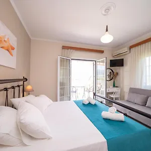 Appartement Pavlatos & 